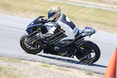 media/Apr-23-2023-TrackXperience (Sun) [[90816c9ee1]]/Level 2/session 2 turn 11/